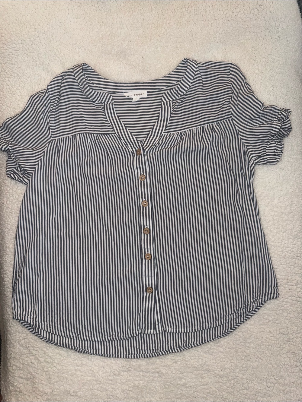Blu Pepper Striped Button Front Flutter Sleeve Blouse Large